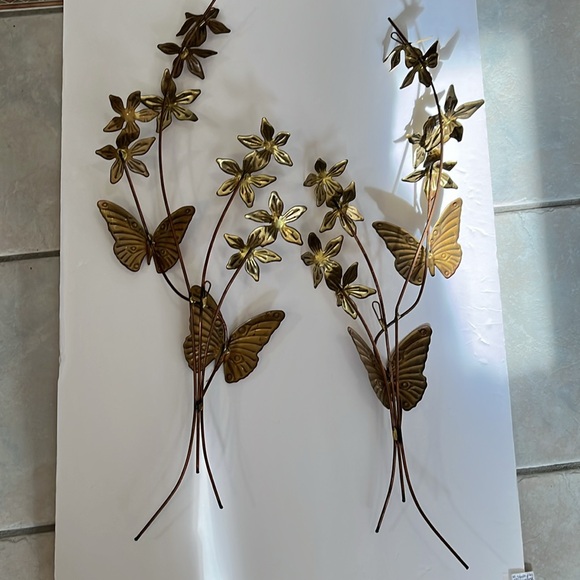 UNBRANDED GOLD TONE TWO PC. SET HOME ACCENT - Picture 2 of 5